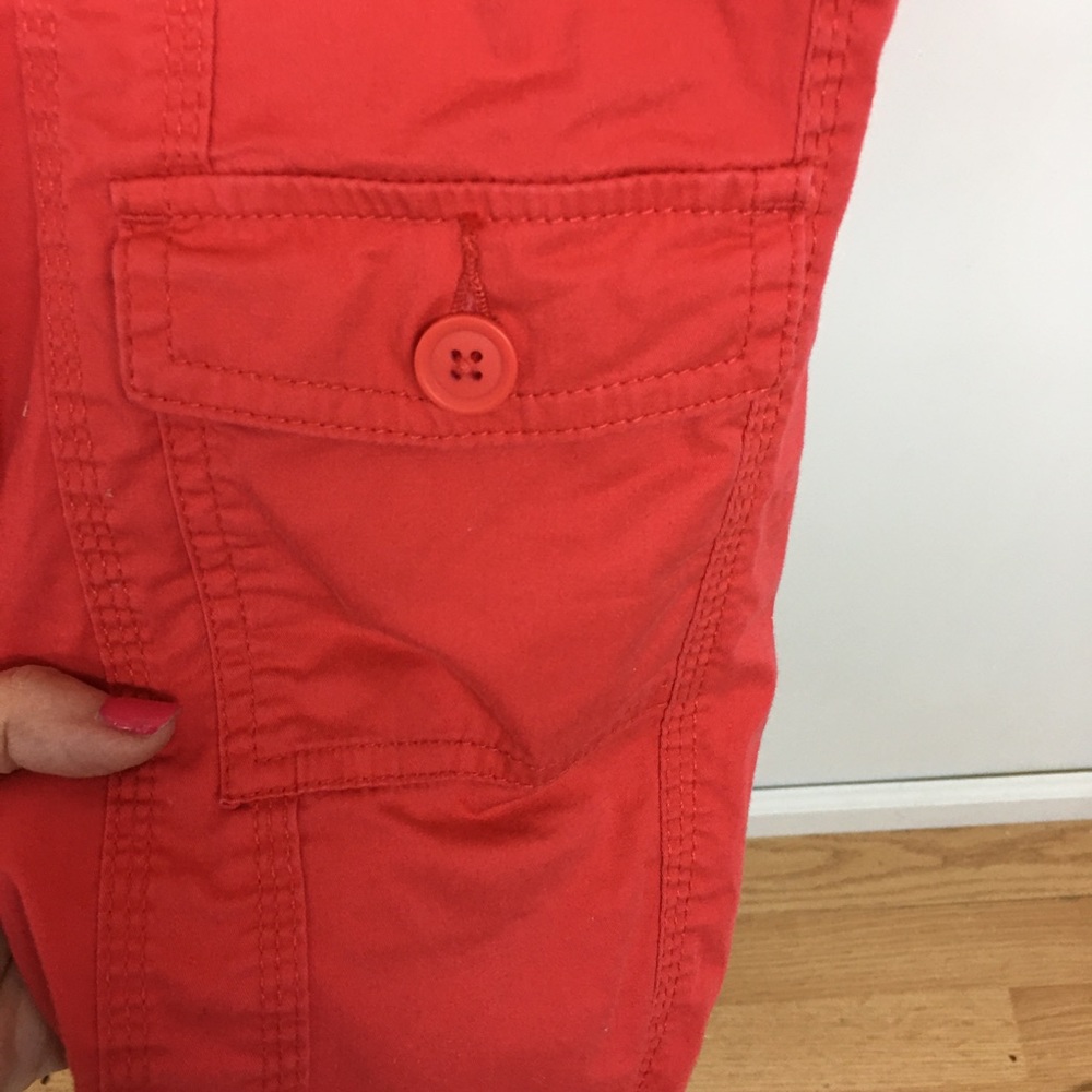 Kim Rogers Light Red Cargo Capris size 10 - Picture 5 of 7